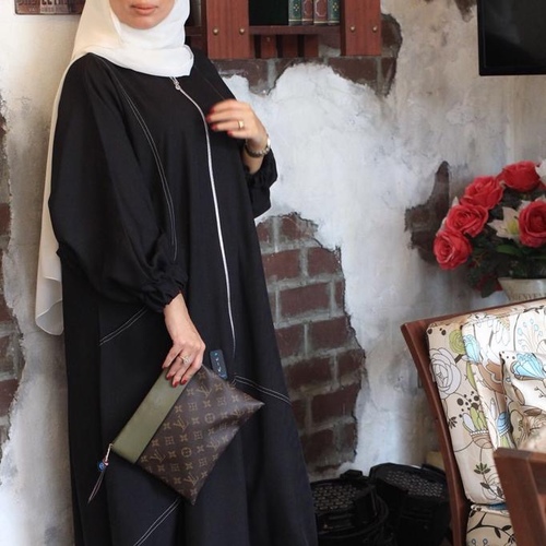 travel abaya