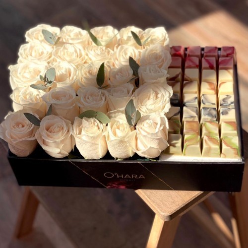 Simple B Box - it has roses with eucalyptus and 350 grams of Swiss chocolate