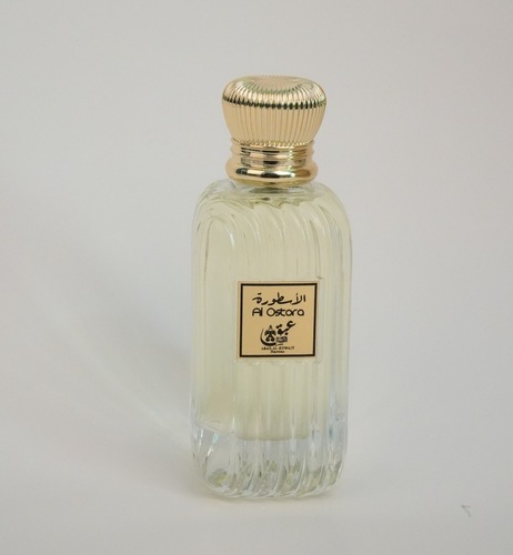 Abaq Al Kuwait - Alostora - عطر عربي مميز ١٠٠ مل من الرائحة الخلابة ، مزيج بين الهيل والبخور العربي معتق ، مناسب لجميع الاوقات .