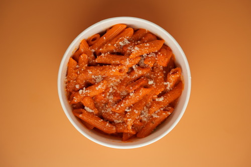 Chilled Butter Chicken Pasta - Penne pasta tossed in your favorite butter chicken masala  Stays 3 days  per serving (350GM) 468 cal