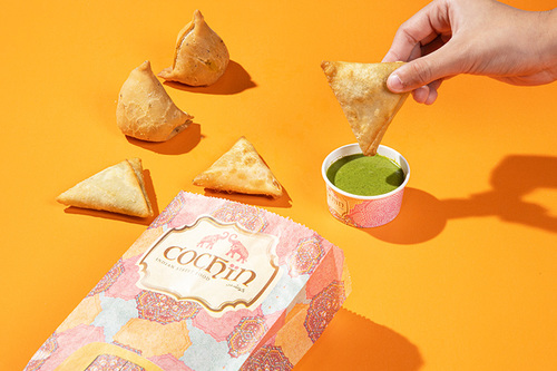 Cocktail samosa - Samosa mixed with the famous three types