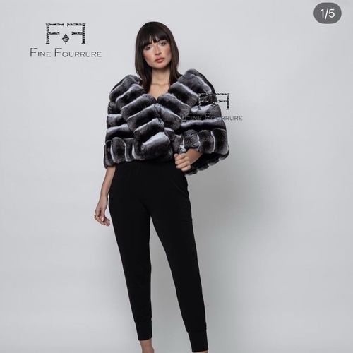 Cape With V-Shape Chinchilla Fur - 0606