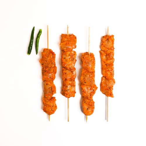 Tawooq - Freshly prepared Tawooq bites from our fresh farm breast with various of flavors 6 skewers. 400 grams