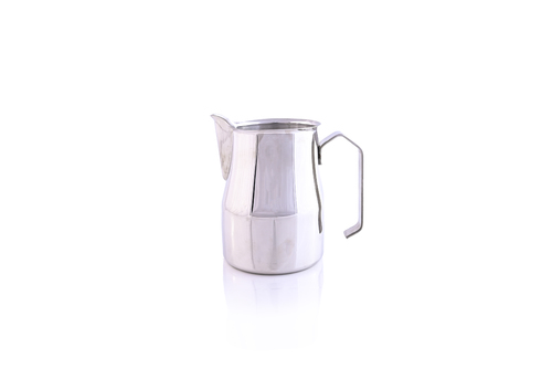 Motta Pitchers 750 ml - Professional jugs are built with solid materials Made of Stainless steel 18/10 Aisi 304 Made in Italy Developed with the Italian barista association Imported by Tomson CASA