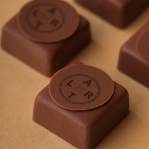 ألموند كرانشي 250 جرام 32 حبه