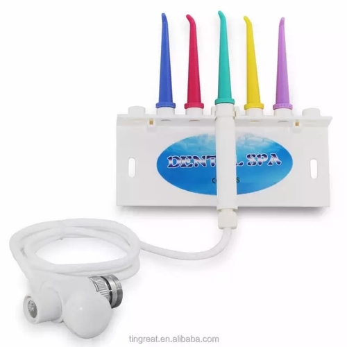 Teeth cleaning with water