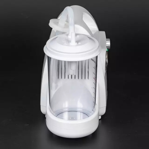 Sputum suction and airway cleaning device