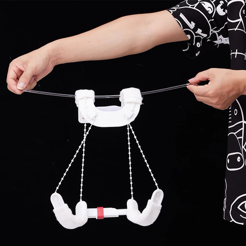 Infant dislocation belt