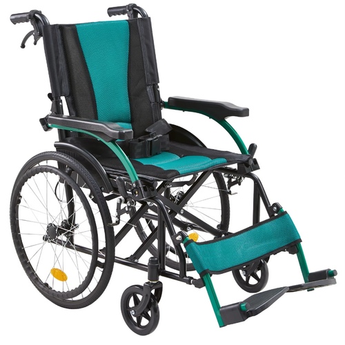 Comfortable chair with 20-inch wheels - Flip-up armrests
Flip-up footrests
Comfortable, breathable mesh cushion
6-inch front wheel
20-inch rear wheel with solid tire and handbrake
Practical and robust design suitable for everyday use