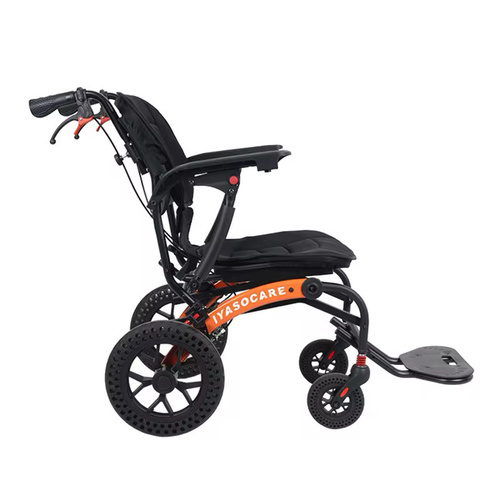 A chair with a design that supports the spine - A sturdy yet lightweight frame suitable for everyday use and commuting.
• Folds easily for convenient storage in a car or for effortless portability.
• Height-adjustable armrests for easier sitting and standing.
• Adjustable footrests for enhanced comfort.
• Large, solid, airless rear tires – maintenance-free.
• Rear push brake for convenient use.
• Comfortable and durable padded seat and backrest.
• Suitable for hospitals, homes, travel, and outdoor use.