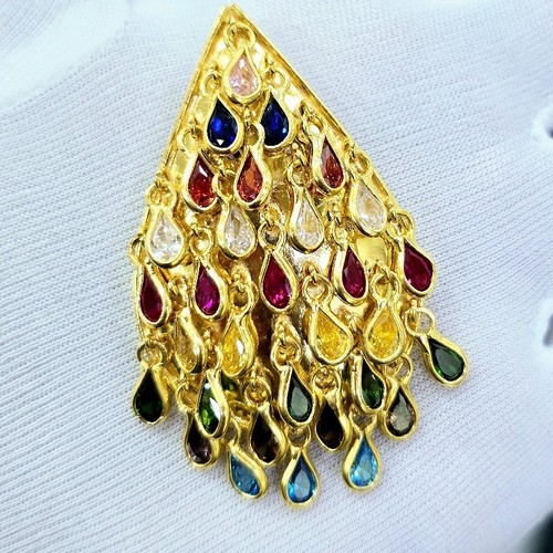 Pendant Gold21kwith stones gold weight (22.62)gr Making(2kd)size (L)