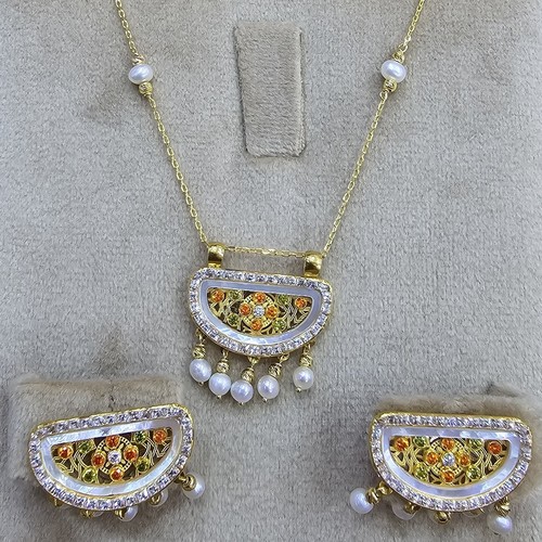 Half set Gold (21k) weight (6.6)gr size 45cm