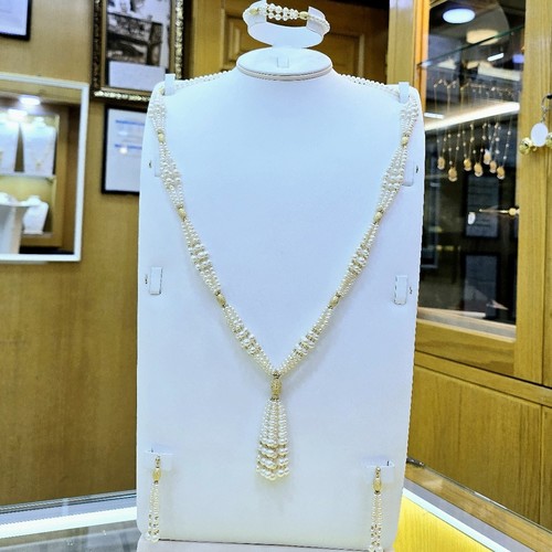 Full set gold (18k) weight (19)gr lulu(78)gr size 65cm