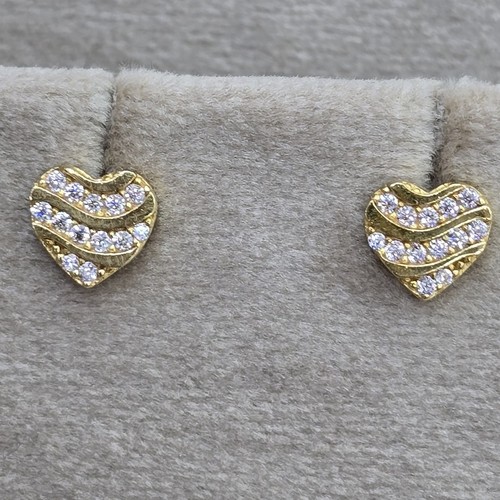 Earings gold (21k) weight (1.9)gr for daily use