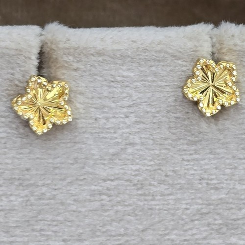 Earings gold (21k) weight (1.6)gr for daily use