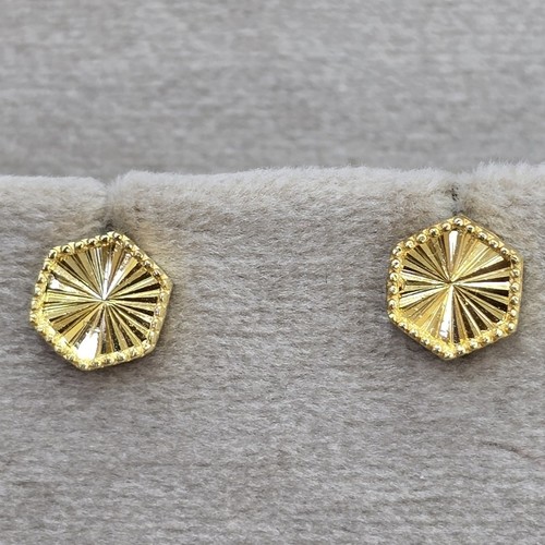 Earings gold (21k) weight (1.7)gr for daily use