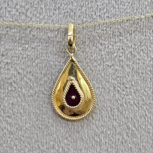 pendant gold meena (21k) weight (1.5) size ( 45cm)