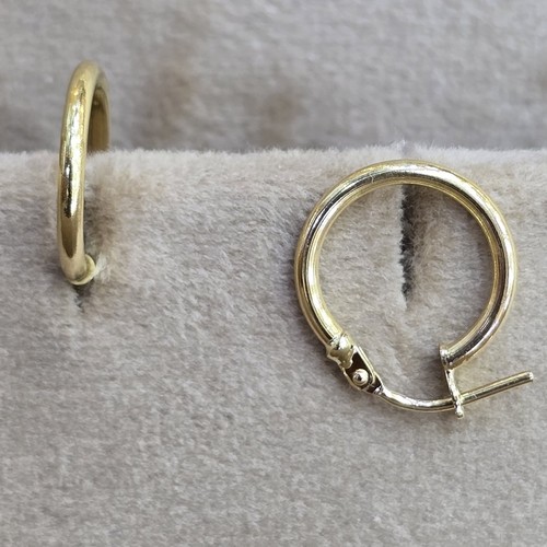 Earings Gold hoops (18k) weight (0.79)gr size (11mm)