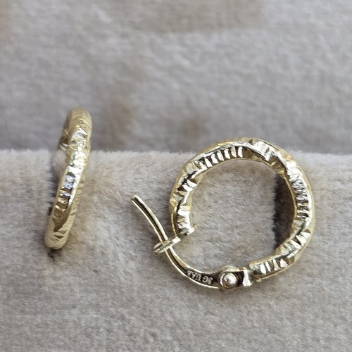 Earings Gold hoops (18k) weight (0.88)gr size (12mm)