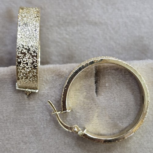 Earings Gold hoops (18k) weight (3.1)gr size (25mm)