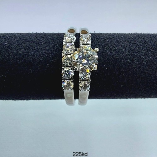 Twins lab Diamond (18k) weight (3.98)gr (0.95)crt (VVS-FG)(L.G.D)