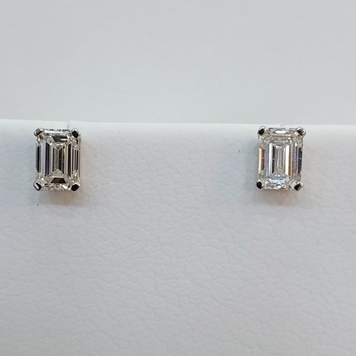 Earings Diamond gold(18k) (1.5)gr (1.12)crt (VVS-FG)L.G.D