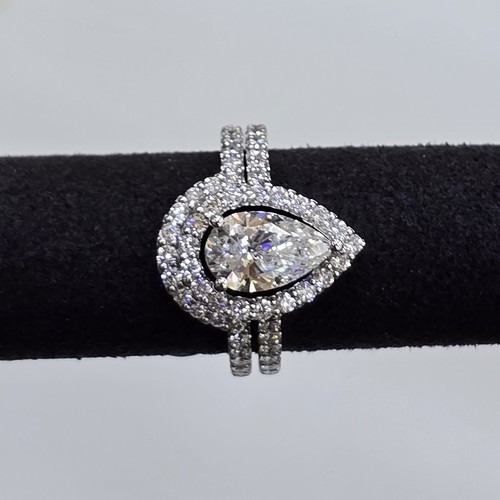 DIVER JEWELLERY (مجوهرات الغواص) - Ring Diamond (18k) weight (7.04)gr (2.38)crt (VVS-FG)L.G.D