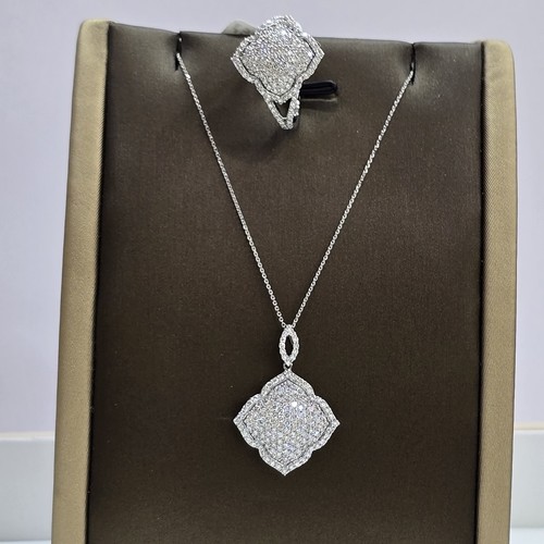 DIVER JEWELLERY (مجوهرات الغواص) - 18k(8.37)gr (1.87)crt (VVS-FG) (L.G.D) نصف طقم الماس مخبري و ذهب عيار ١٨