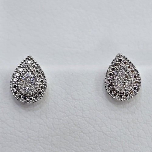 DIVER JEWELLERY (مجوهرات الغواص) - Earings Diamond 18k(2.5)gr (0.10)crt (VVS-FG) L.G.D