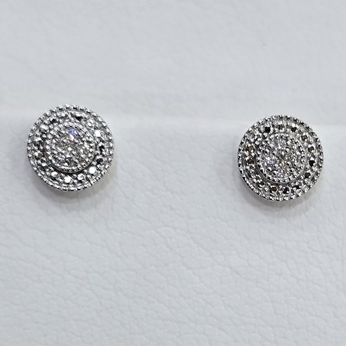 DIVER JEWELLERY (مجوهرات الغواص) - Earings Diamond 18k(2.7)gr (0.10)crt (VVS-FG) L.G.D