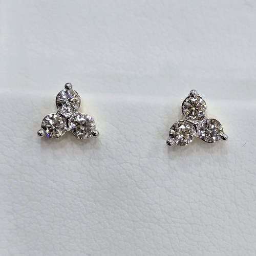 DIVER JEWELLERY (مجوهرات الغواص) - Earings Diamond 18k(3.5)gr (1)crt (VVS-FG) L.G.D