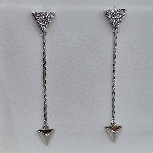 DIVER JEWELLERY (مجوهرات الغواص) - Earings Diamond 18k(2.4)gr (0.16)crt (VVS-FG) L.G.D