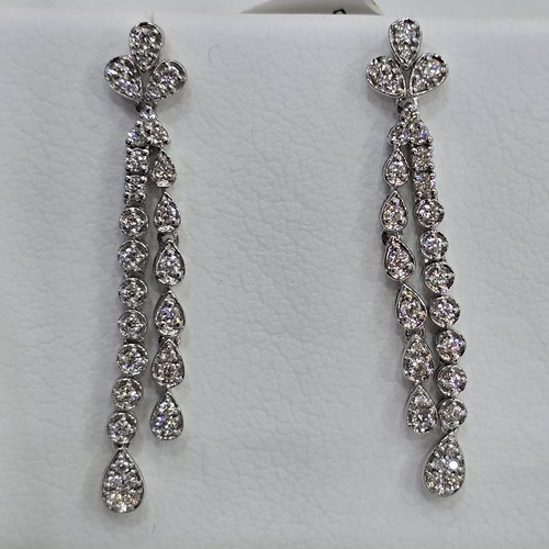 DIVER JEWELLERY (مجوهرات الغواص) - Earings Diamond 18k(5.5)gr (0.7)crt (VVS-FG) L.G.D