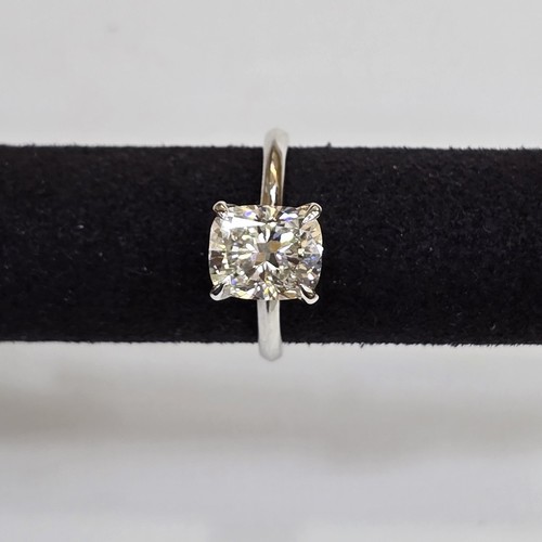 DIVER JEWELLERY (مجوهرات الغواص) - Ring Diamond (18k) weight (5.3)gr (3.06)crt (VVS-FG)L.G.D