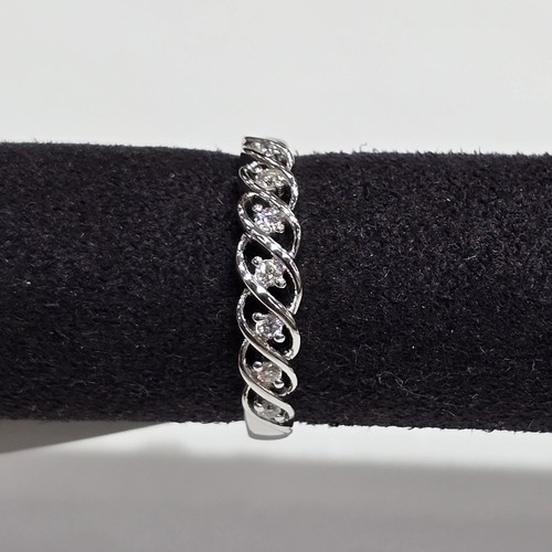 Ring lab Diamond (18k) weight (2.9)gr (0.1)crt (VVS-FG)