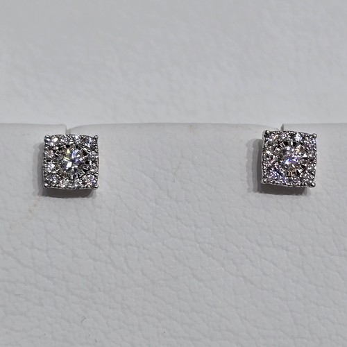 Earings Diamond 18k(1.3)gr (0.22)crt (VVS-FG) L.G.D