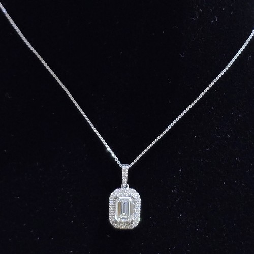 pendant lab grown Diamond (3.16)gr (1.28)crt (VVS-FG)