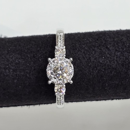 ring Diamond 18k gold (3.47)gr ( 0.49)crt VVS/FG L.G.D