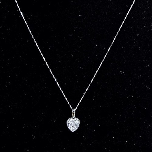 pendant gold 18k (2.17)gr (0.23)crt Diamond VVS/FG L.G.D