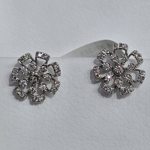 Earings Diamond 18k(3.14)gr (0.31)crt (VVS-FG) L.G.D