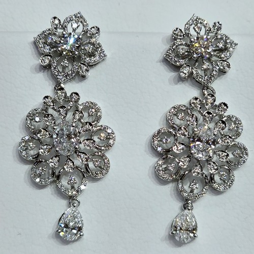 Earings Diamond 18k(6.91)gr (1.77)crt (VVS-FG) L.G.D