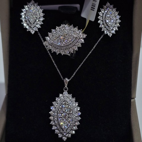 Half set Diamond gold 18k(14.19)gr (2.07)crt (VVS-FG) (L.G.D)