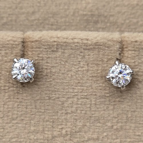 Earings Gold 18k(1.49)gr Diamond (0.55)crt VVS/EF L.G.D