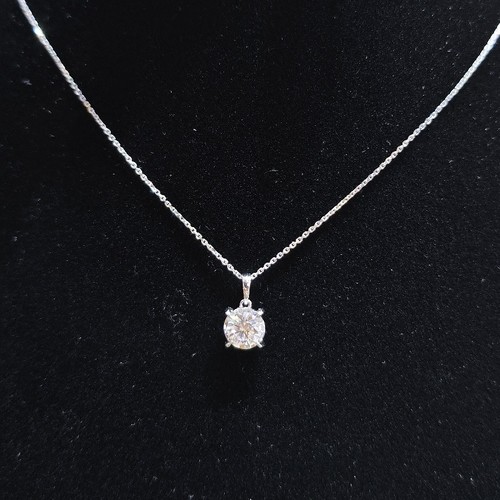 pendant gold 18k (1.81)gr (0.52)crt Diamond VVS/FG L.G.D
