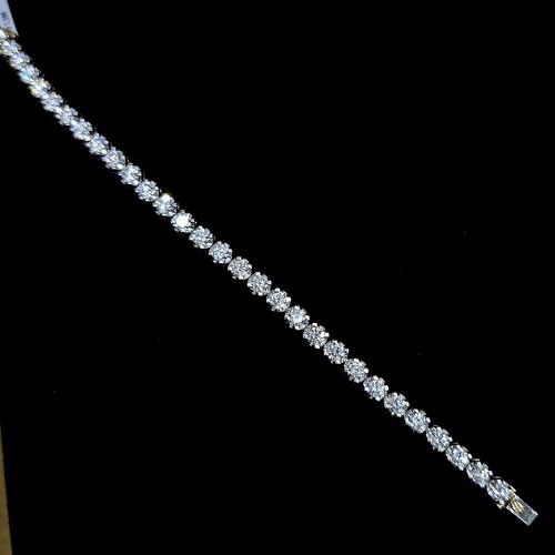 Tennis breclet Diamond (18k) weight (18.76)gr (9.01)crt (VVS-FG) size 19cm L.G.D