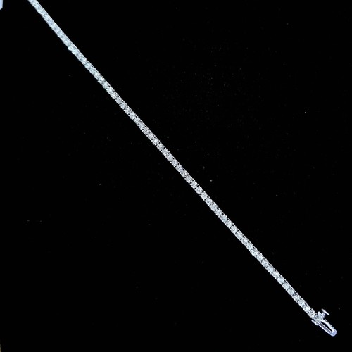 Tennis breclet Diamond (18k) weight (8.08)gr (2.63)crt (VVS-EF) size 19cm L.G.D