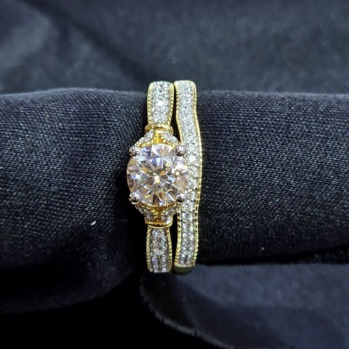 Twins Diamond (18k) weight (4.59)gr (1.14)crt (VVS-FG)L.G.D