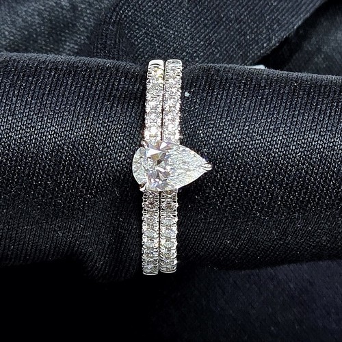 Twins Diamond (18k) weight (3.8)gr (0.82)crt (VVS-EF)L.G.D