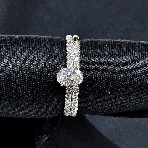 Twins Diamond (18k) weight (3.88)gr (0.79)crt (VVS-EF)L.G.D