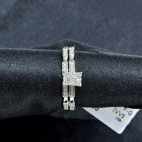 Twins Diamond (18k) weight (3.79)gr (0.26)crt (VVS-FG)L.G.D